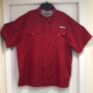 Men’s Habit River Shirt. Red, short sleeve button down casual 2XL.